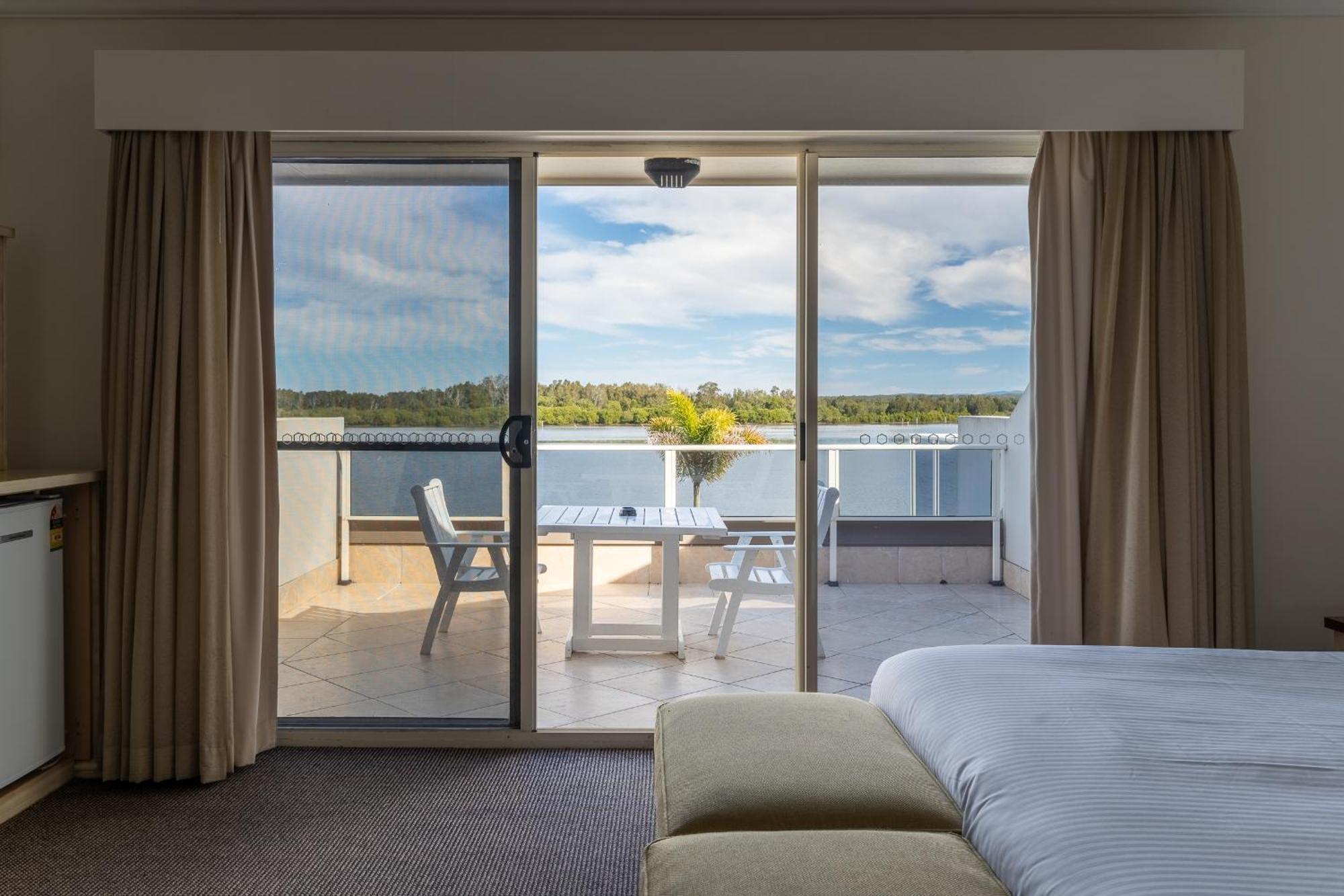 Harrington River Lodge Bagian luar foto